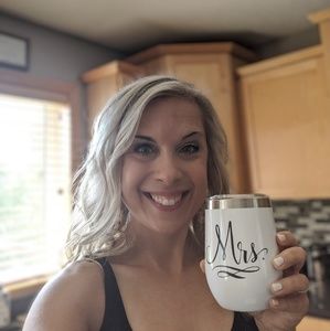 Meet your Posher, Hailey